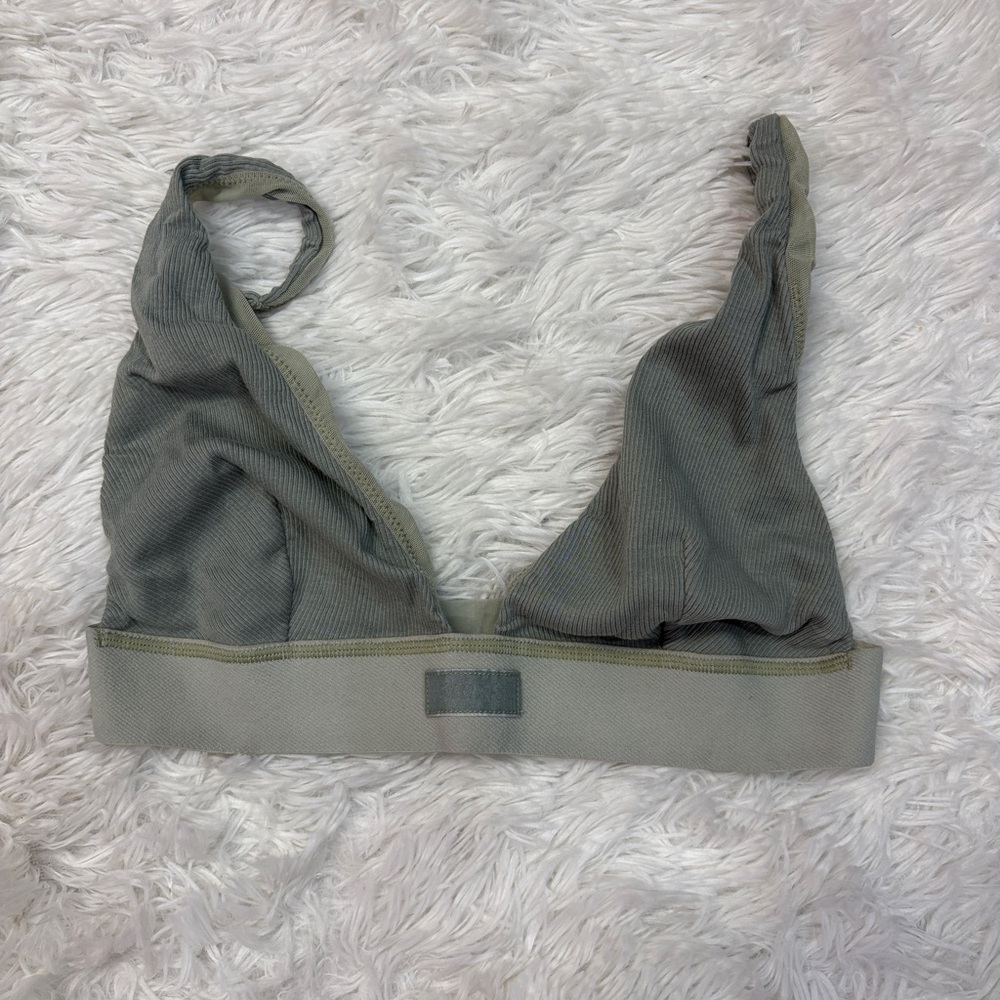 SKIMS Olive Green Ribbed Bra - Picture 2 of 5